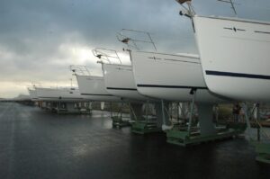 Bezoek aan de werf in Giebelstadt, foto 3 van 44