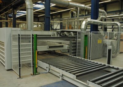 Bezoek aan de werf in Giebelstadt, foto 28 van 44