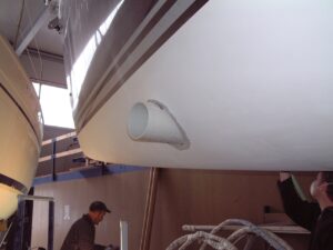 Inbouw van de boegschroef, foto 6 van 37