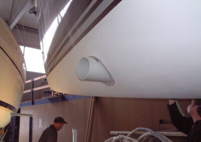 Inbouw van de boegschroef, foto 6 van 37