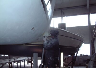 Inbouw van de boegschroef, foto 15 van 37