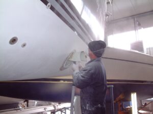 Inbouw van de boegschroef, foto 16 van 37