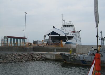 Kuressaare naar Kuivastu, foto 1 van 15